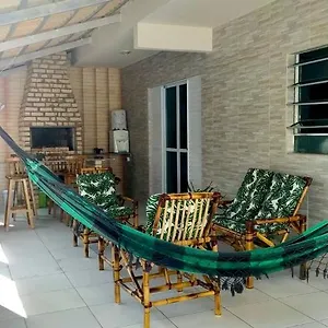 https://casa-de-temporada-em-ponta-das-canas.santa-catarina-brasil.com